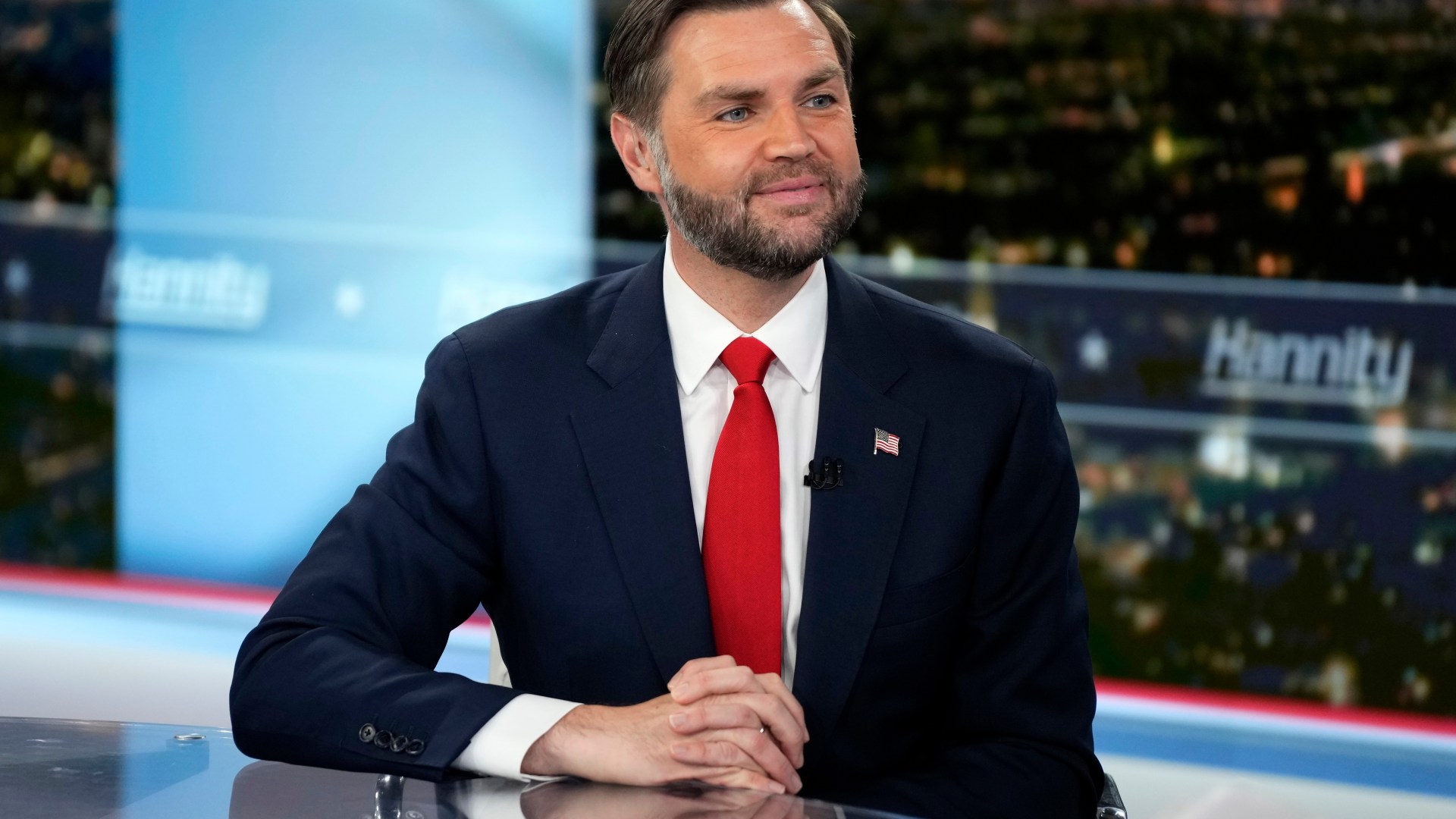 JD Vance 登上《The View》：直播收看與節目看點整理