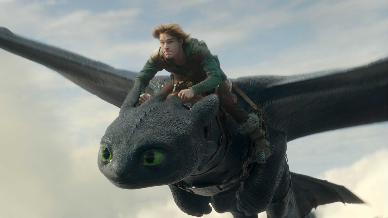 《How to Train Your Dragon》真人重启或只规划三部曲，系列规模更谨慎